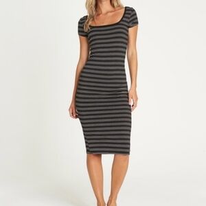 Billabong Day Night midi dress sz medium black white stripe